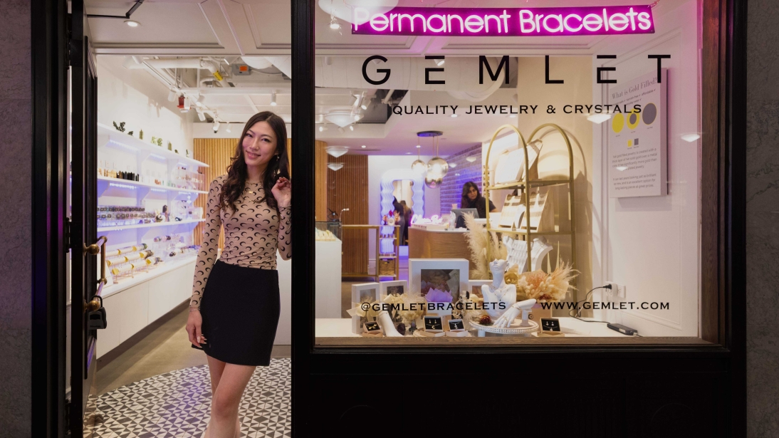 This entrepreneur launched a mini jewellery empire from her dorm room